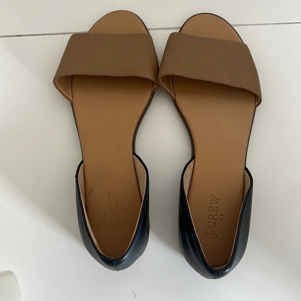 Two tone flats